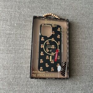 Xo Poppy Honey Bear Black iPhone 16 Pro Max Case